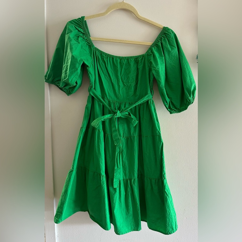 Sim and Sam Puffy Green Short Sleeve Mini Dress
